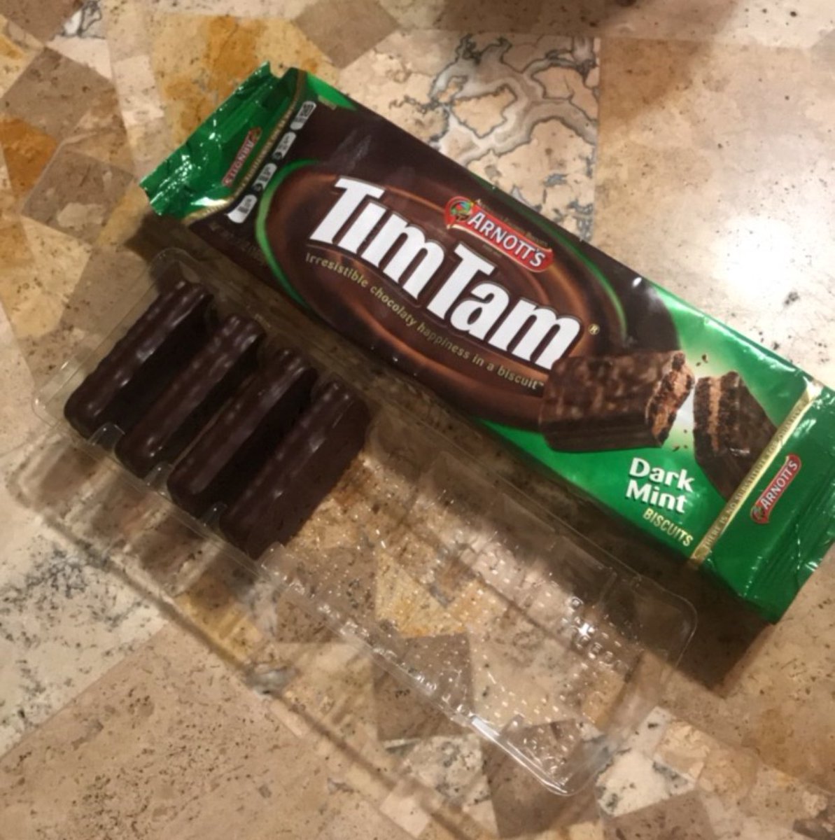 Kelly_Freeman's tweet photo. First Tim Tams EVER • these were AWESOME!! #TimTamUS #TimTamSlam #Complimentary #Contest @Influenster https://t.co/FBpdgxbutR