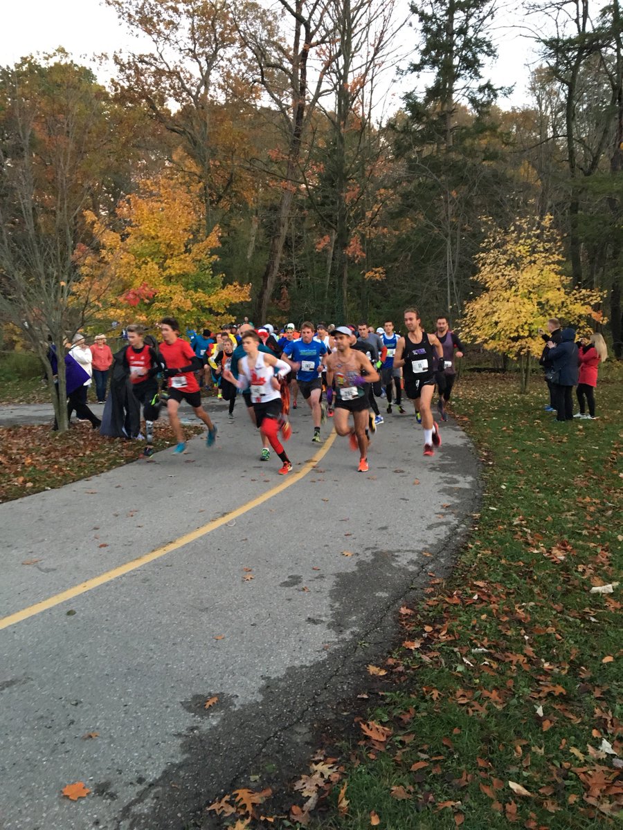 PHILpm's tweet image. Thank you @runnerschoice for hosting the Halloween Haunting 10km 👌🏼🏃🏻. I highly recommend racing it next year.