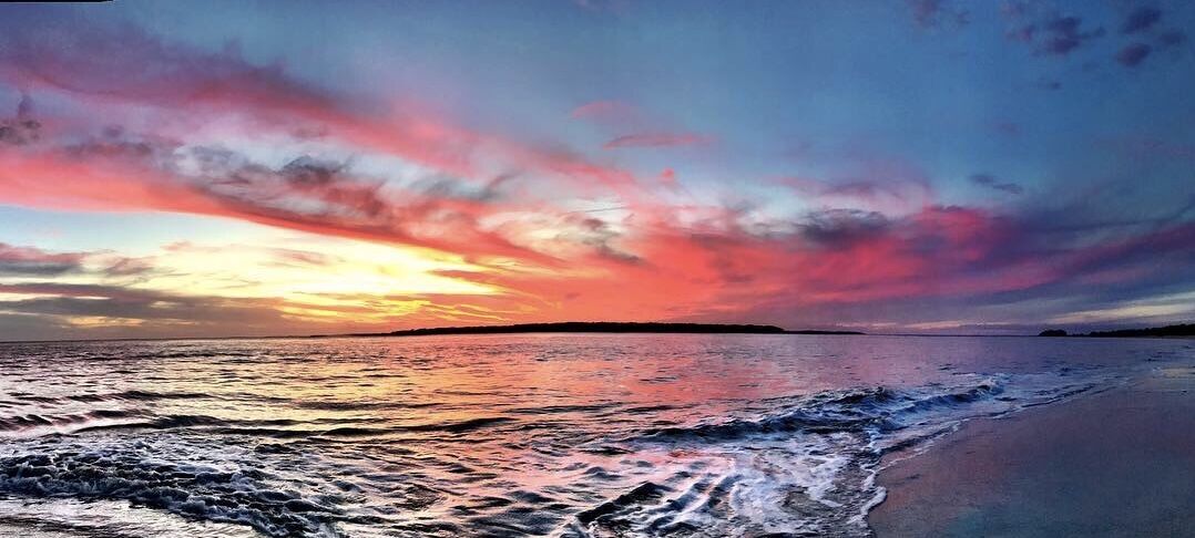 A fall sunset may just be our favorite thing about this time of year! // Photo: Bre Bogert #SundaySunset #DiscoverSeabrook