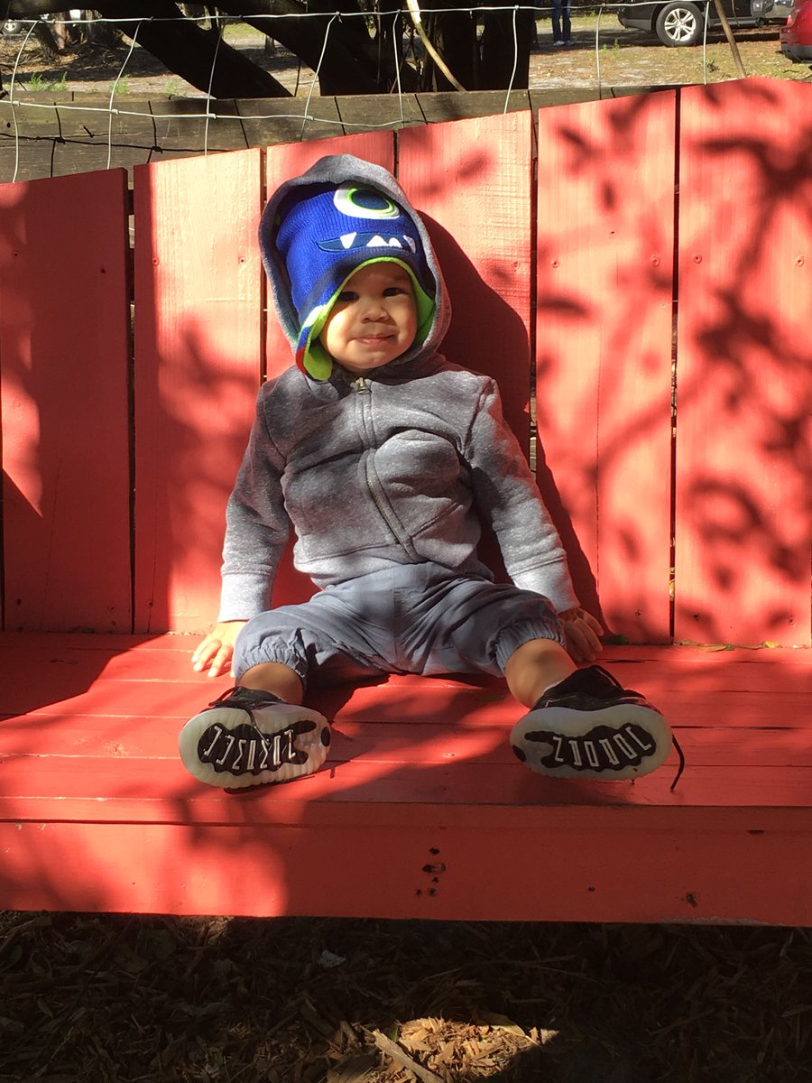Makaylax26's tweet photo. The light of my life, my entire heart and soul, the reason for my laughter and smiles. I love this boy more than life itself 💙 https://t.co/a5pZ9ZgS13