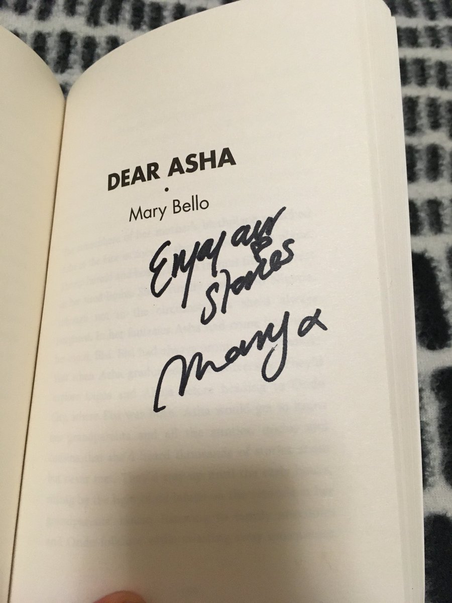 andreatome_'s tweet photo. En el #YALW participaron cuatro de esos autores: Aisha Bushby, Phoebe Ray, Mary Bello y Yasmin Rahman, que hablaron de la representación https://t.co/kvpvsvJSMI