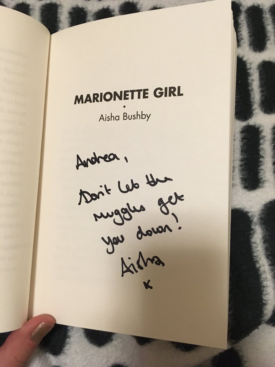 andreatome_'s tweet photo. En el #YALW participaron cuatro de esos autores: Aisha Bushby, Phoebe Ray, Mary Bello y Yasmin Rahman, que hablaron de la representación https://t.co/kvpvsvJSMI