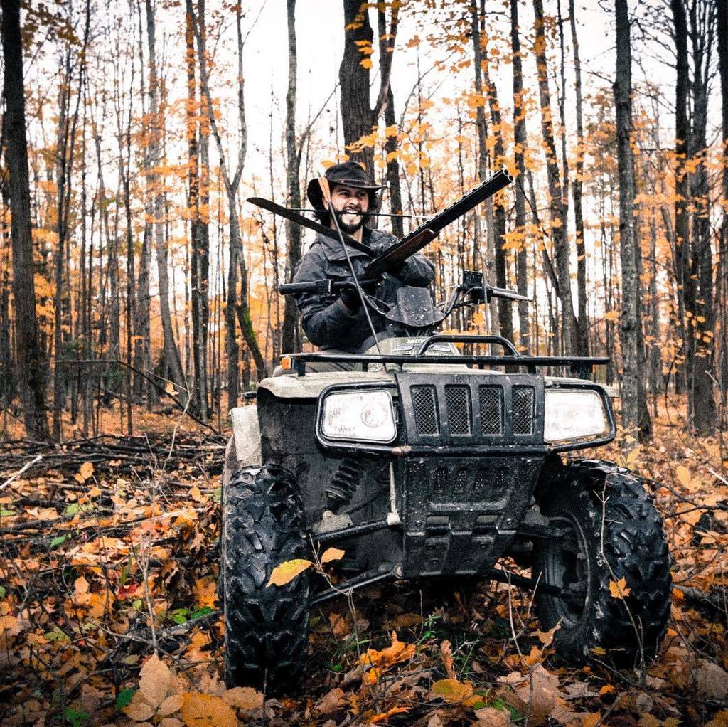 lifebysteve's tweet photo. This is actually NOT my Halloween costume... I'm just enjoying a weekend up north. .
.
.
.
.
#lifebysteve #makelif… https://t.co/eQ9bn8MG31 https://t.co/dc6PDvsxlD