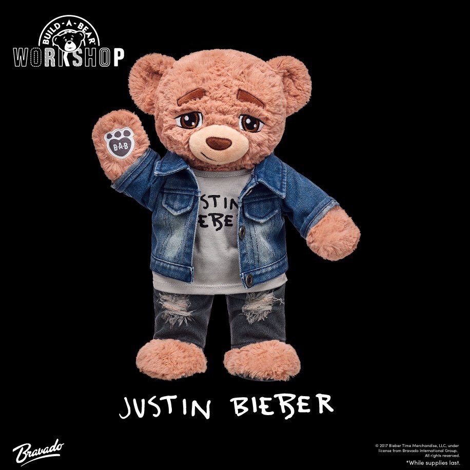 selenasballad's tweet photo. @yourbiebernews2 #Biebear needs a home and I need a furry friend ๐ป๐ค I'll take care of him, I promise ๐ค๐ผ https://t.co/UnAj9PHzcc