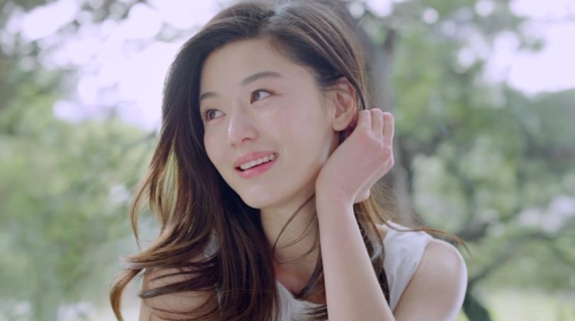 Happy birthday to Jun Ji-Hyun!   