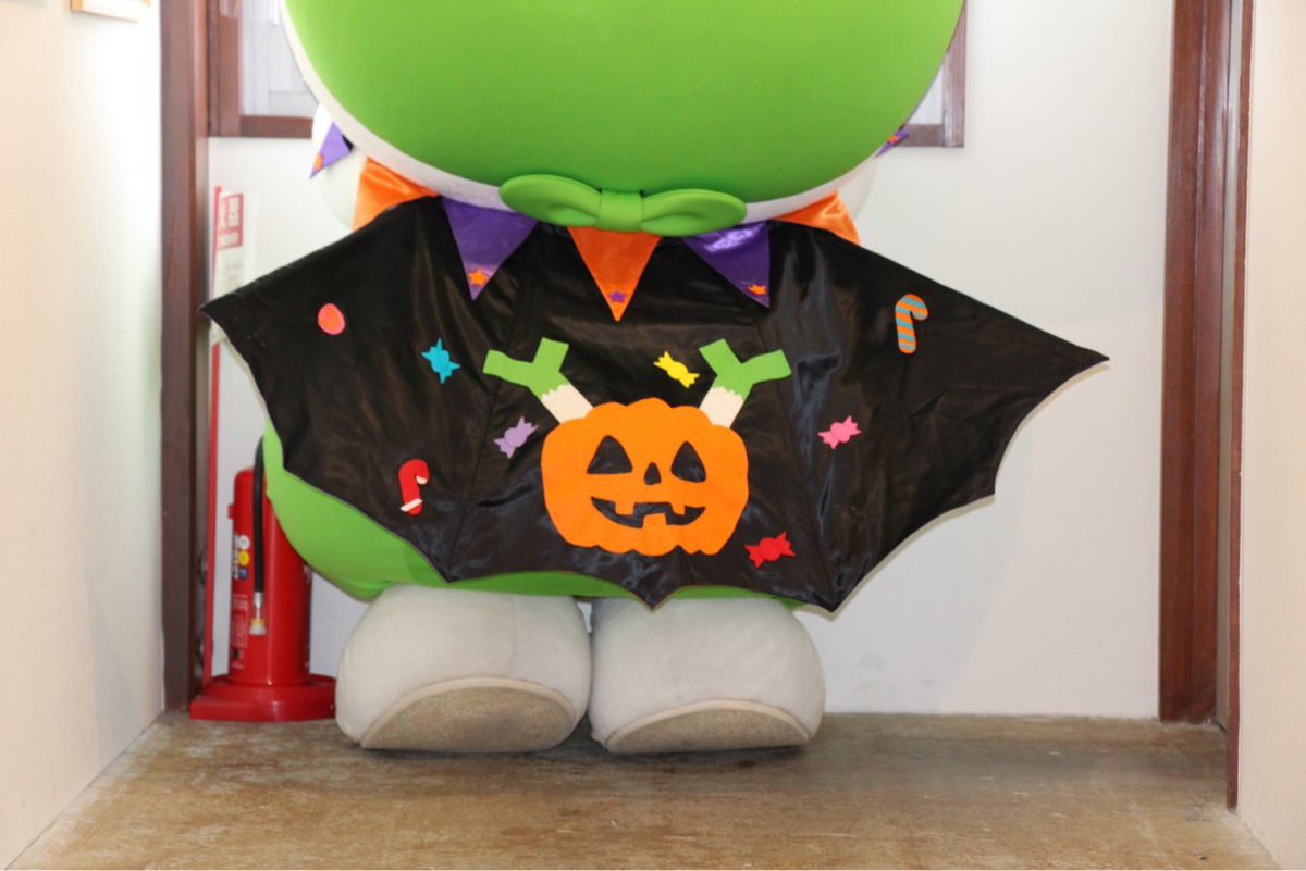ふっかちゃんms 道駅はなぞの Pa Twitter ハロウィン衣装投票受付中 Rtで好きな衣装に投票してね ハロウィンといったらやっぱりこれ お菓子いっぱいのハロウィンマント ふっかちゃん ミュージアム ハロウィンファッションショー ハロウィンマント ふっかちゃんms 道駅はなぞの Pa Twitter ハロウィン衣装投票受付中 Rtで好きな衣装に投票してね ハロウィンといったらやっぱりこれ お菓子いっぱいのハロウィンマント ふっかちゃん ミュージアム ハロウィンファッションショー ハロウィンマント