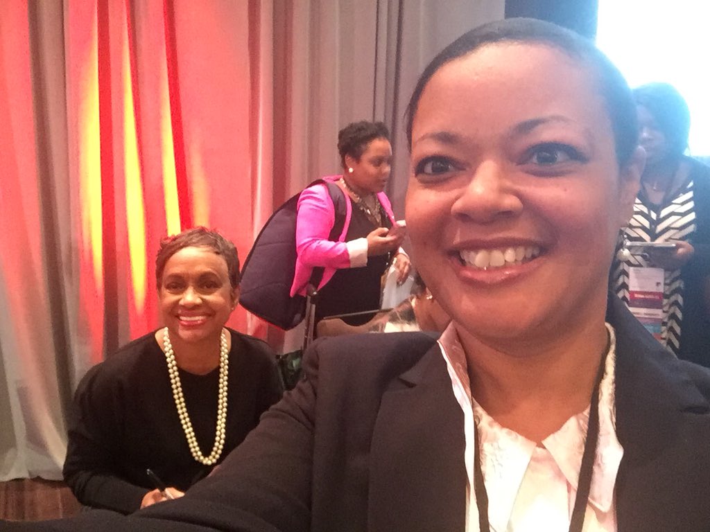 MrsKDHarris's tweet photo. Thanks Judge Hatchett. I’m inspired not to give up. #Inst17 https://t.co/g8yiI88FxP