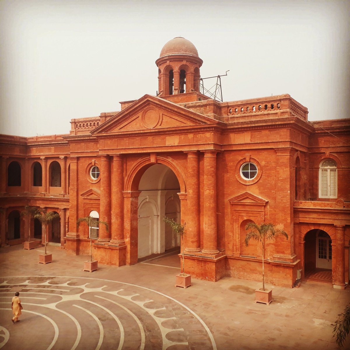 DelhiHeritage's tweet photo. Spent a day with a students from Kanpur. There was only 1 question I could not answer...
"Why did we allow partition?"
#PartitionMuseum https://t.co/Exdydz3viv