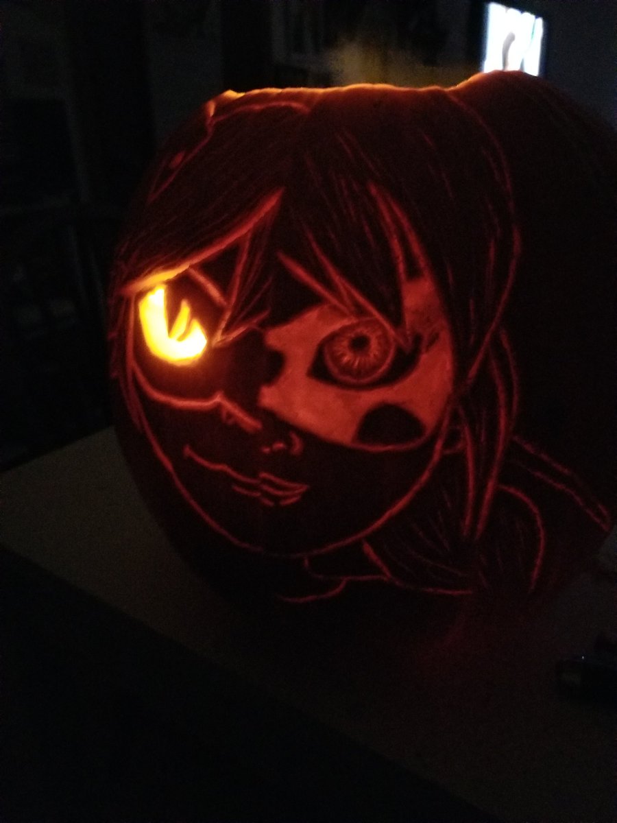 BethieKayla's tweet photo. Happy Early halloween!! Just did this ^-^ how did i do?! i free handed it.
#MiraculousLadybug #MiraculousHalloween 
#ThomasAstruc https://t.co/rtIvu52QWz
