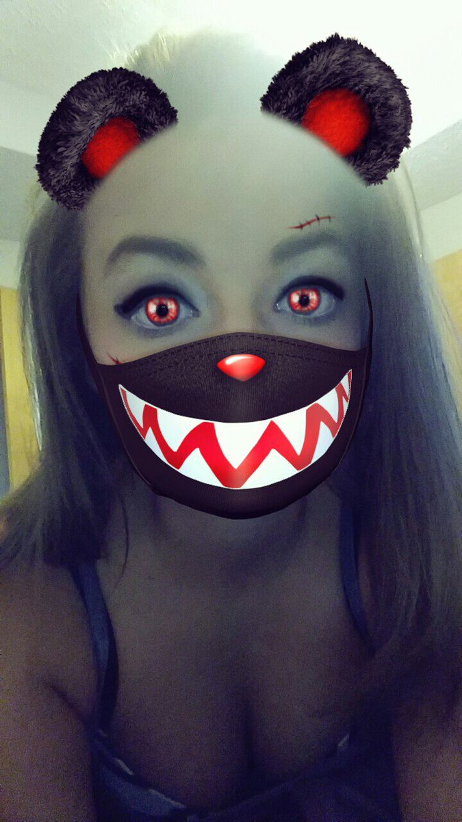JaydaFrost's tweet image. Halloween coming UP excited for work that day!!!🎃