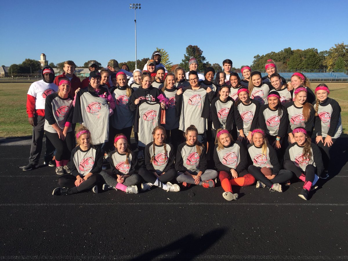 sub_deb1's tweet photo. Our annual Breast Cancer FB Game was a success! We raised $150 for the Pink Ribbon Ladies and had an absolute blast playing the game! https://t.co/ju6ihfAmSu