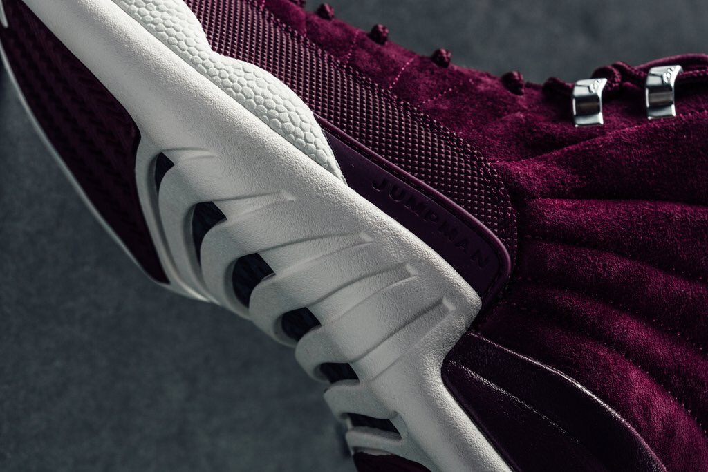 KicksDealsCA's tweet photo. LAST CHANCE to enter our new contest with @TheClosetInc to win free pairs of the Jordan 12 “Bordeaux”. Enter: https://t.co/9jKQKrn8I5 https://t.co/gAeG1KP8S9