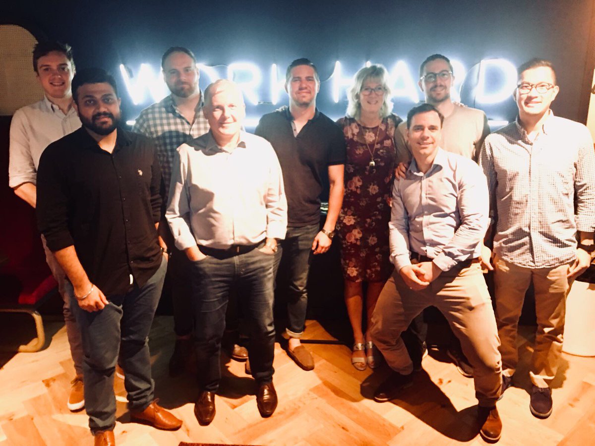 Hootsuite APAC tweet media