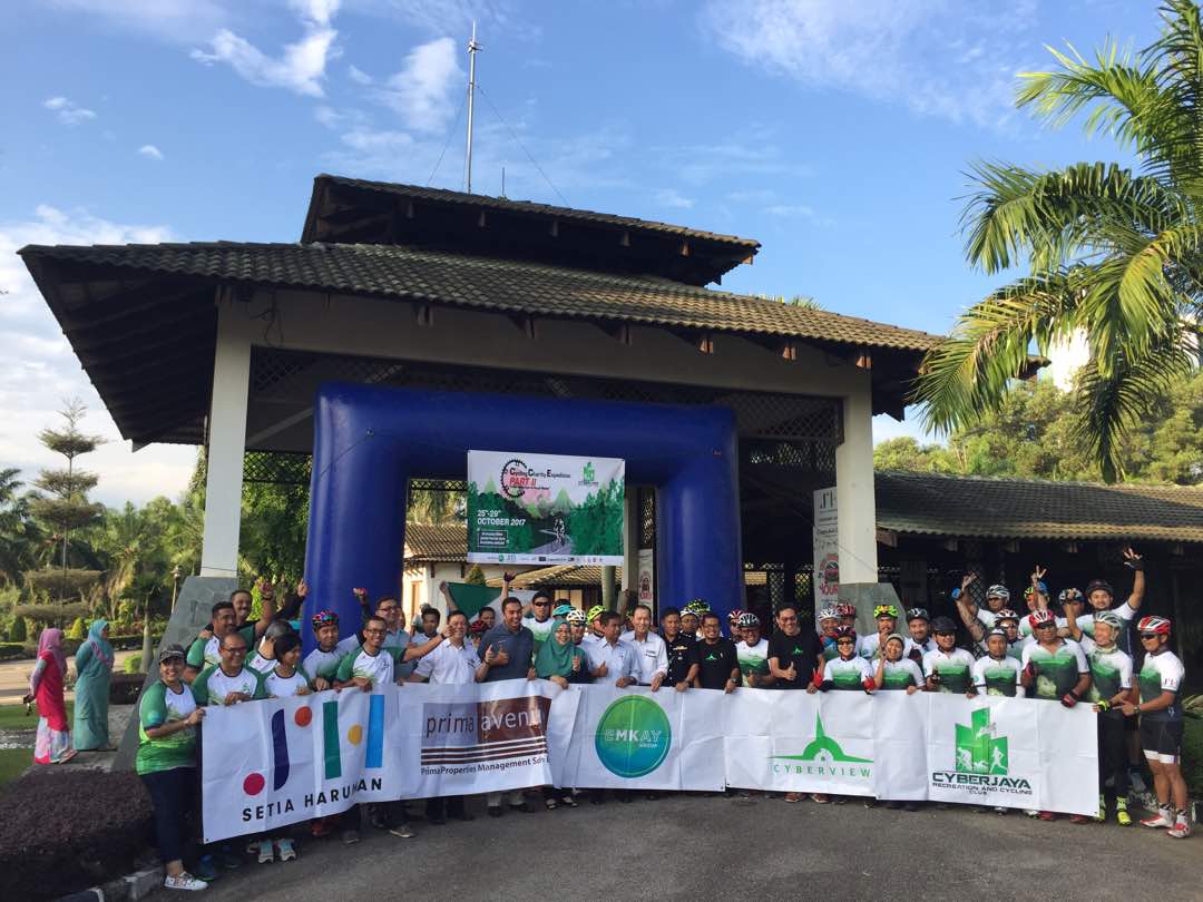 man_besi's tweet image. cycling charity expedition part II from cyberjaya to royal belum flag off
#tourismperak
#setiaharuman
#emkaygroup
#primaavenue
#cyberview