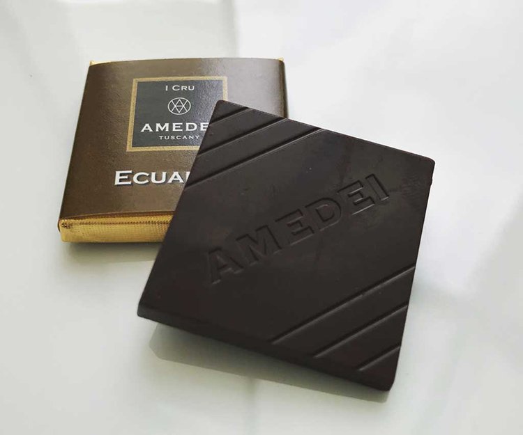 the_chocolates's tweet photo. Il napolitaine Ecuador di @amedeituscany per cominciare al meglio la settimana.  Assaggiato a @CiboRegolaArte 
https://t.co/RH9WDft2sX https://t.co/rM8KAWwAbH
