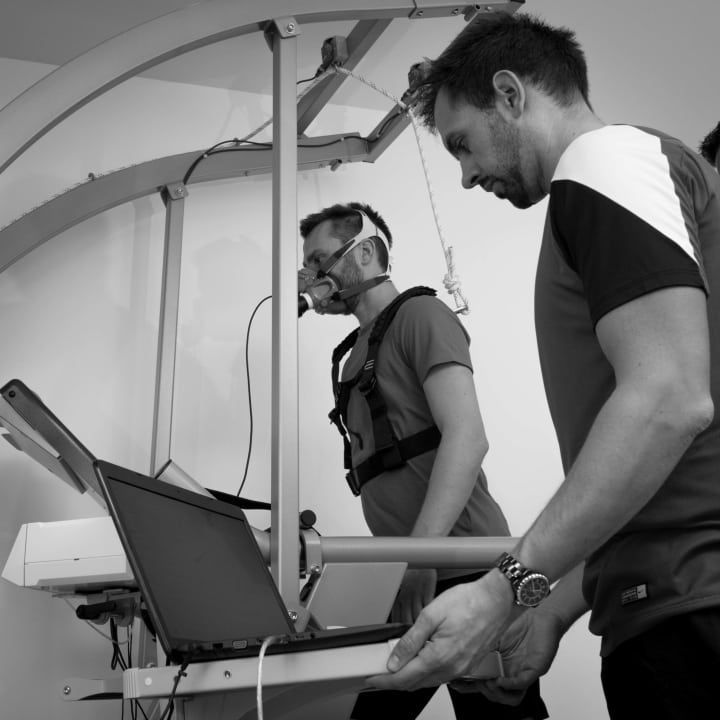 MtrainingFR's tweet photo. Nouveau à Mont-saint Martin (54350)
eVO2 Physio !!! Equipé au top! #Metalyzer #TM2855 #Hammer
https://t.co/O8LNGRxbxG https://t.co/Sa0BqlzX7H