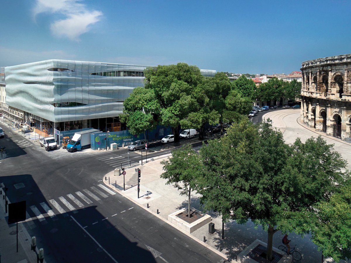 Elizabeth de Portzamparc fashions a glass toga on the Musée de la Romanité #museum #architecture #markmagazine
bit.ly/2zYc0cu