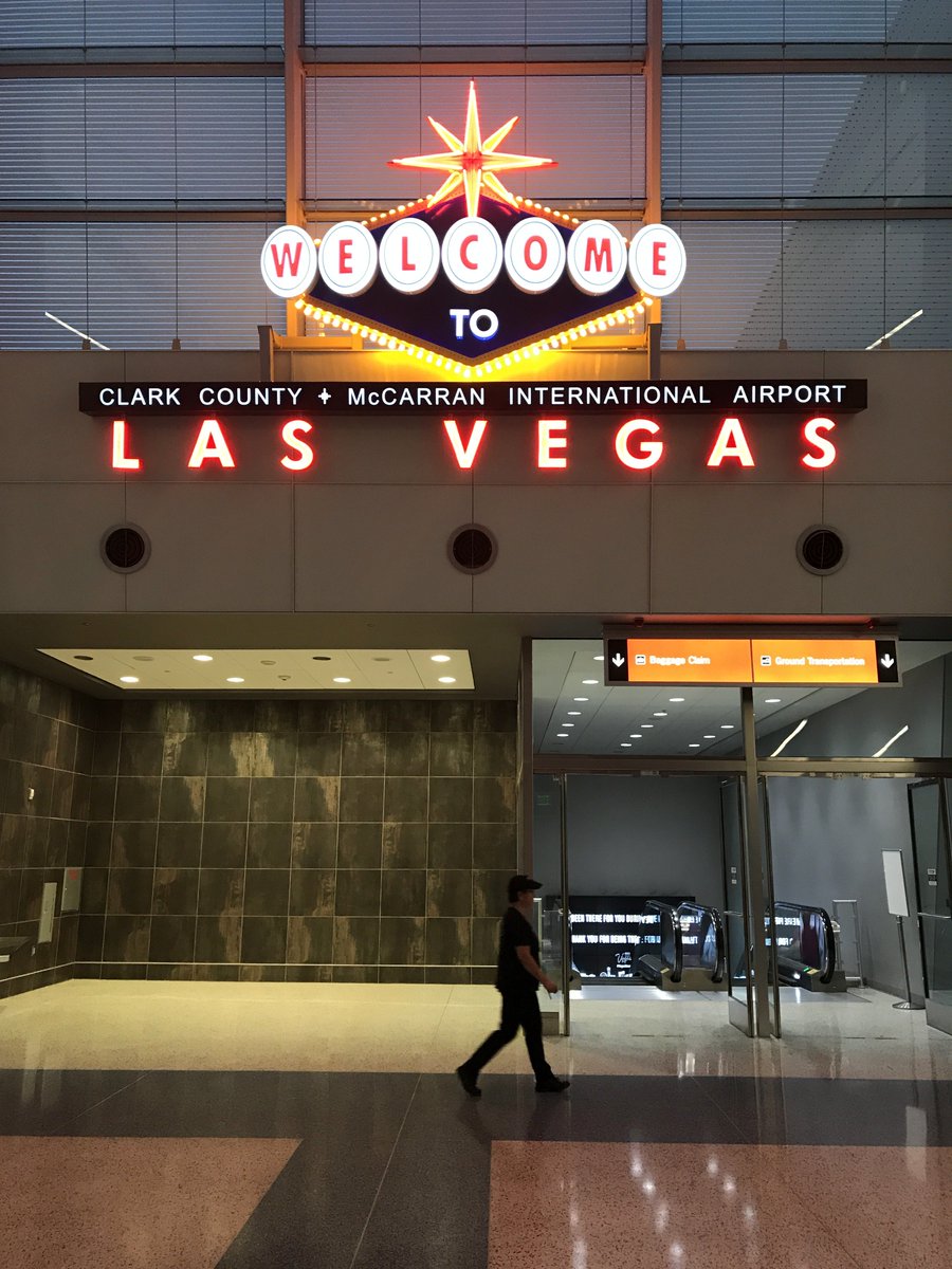 ServiceplanME's tweet photo. Cristian Signore sent us some pics from the @LIAawards #CreativeLIAsons program he attended in Vegas. #WeTravel https://t.co/2Ig2wgxtPM https://t.co/0MBpz8qDEJ