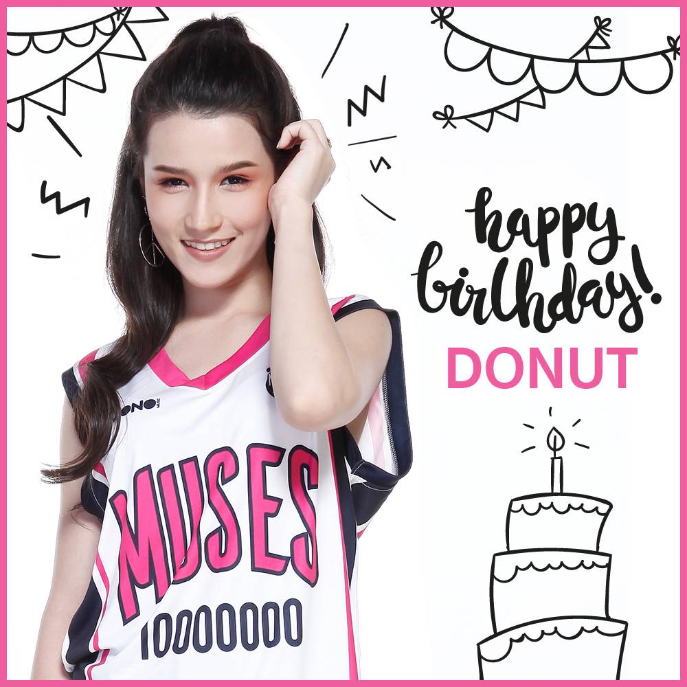 MONO_MUSES's tweet photo. วันนี้วันเกิดสาวโดนัท มาอวยพรเด็กซนด้วยกันนะจ๊ะ
Happy Birthday !!!!!
🎉🎉🎉🎁🎁🎁🎉🎉🎉
#monomuses #monomusic #donutmuses https://t.co/QXlwm91mH2
