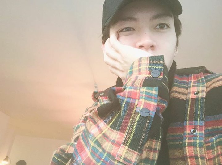 Waiting for @xFT_wowwh cooking for me 👀