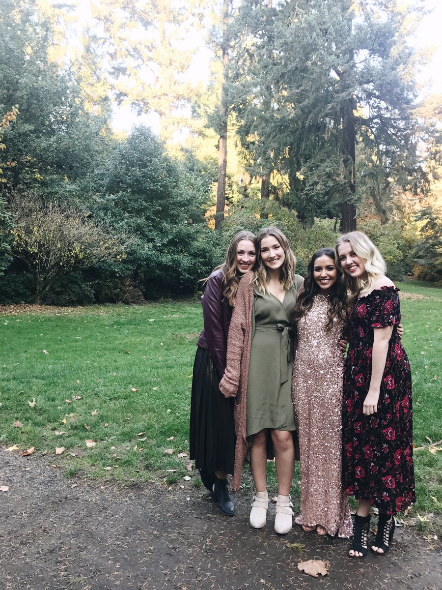 tayyyschroeder's tweet photo. Congratulations to the beautiful bride ❤️👰🏻 truly a perfect weekend! https://t.co/yqNVKoBSGj