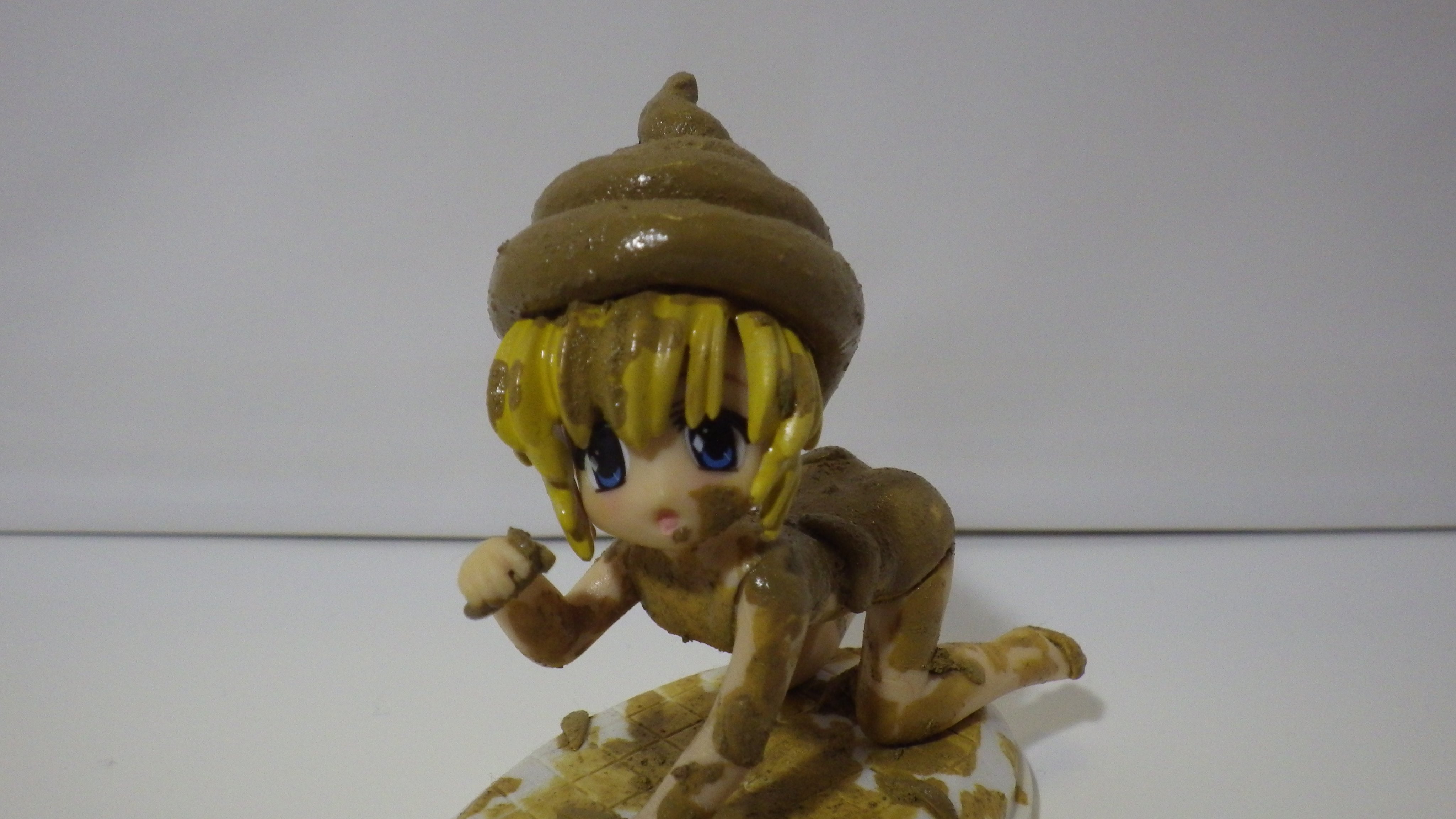 スカトロ　フィギュア  / X