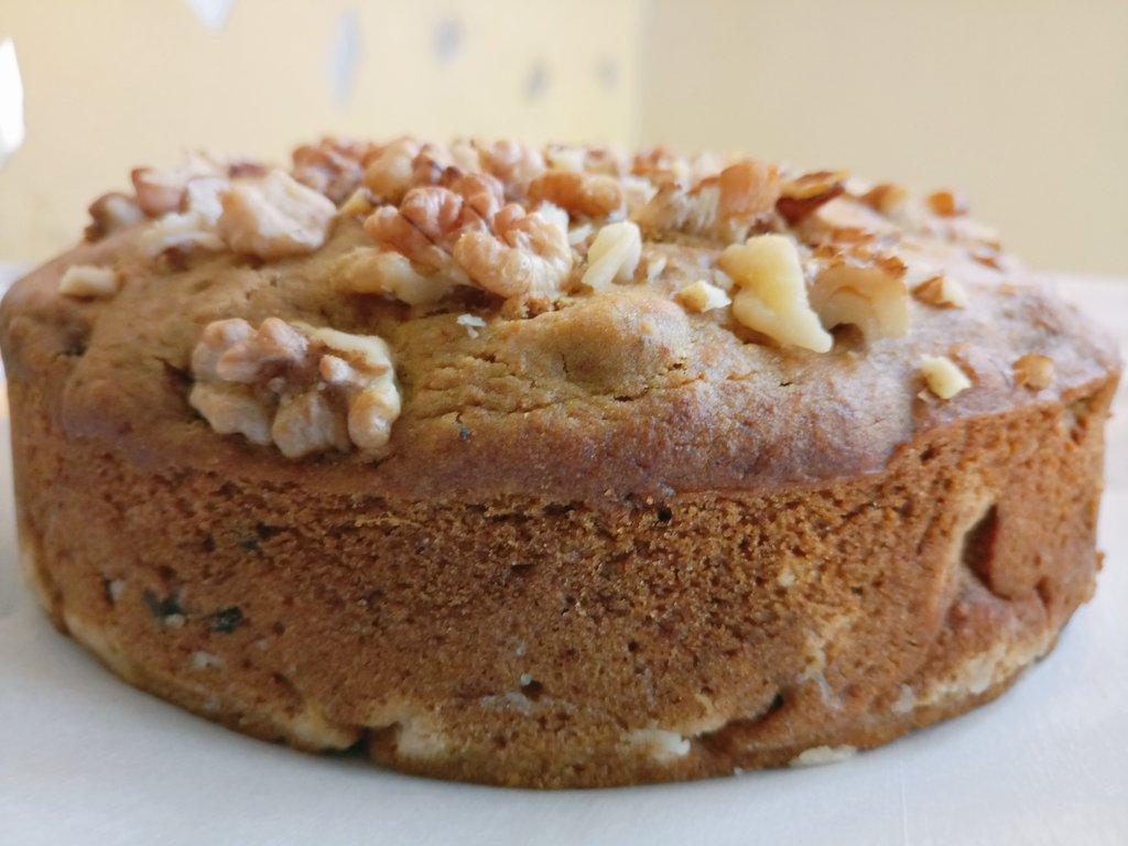 bikkubakes's tweet photo. #Eggless #WholeWheat #ButterFree #DateWalnutCake
Client: @AmbikaPanditTOI https://t.co/lVA9PZ9AJJ