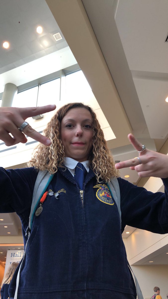 jessicachazin's tweet photo. i had to say ☮️ out to Indy this weekend, but my heart is filled with wonderful memories from an incredible week:)) #ilovetheffa https://t.co/zWWmIbsRzk