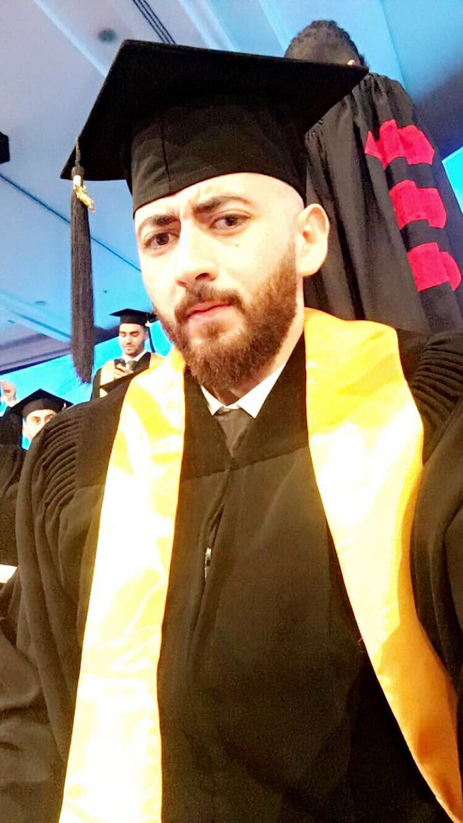 SaloomCobra's tweet photo. #Augrad2017 https://t.co/7YzupvtNwp
