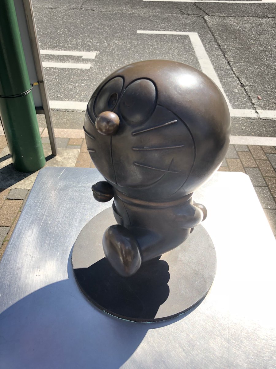MPTY8's tweet photo. 事務所に行ってからのマックでゆっくり…。これからスタジオ‼︎ https://t.co/Ue9rDAVSbM