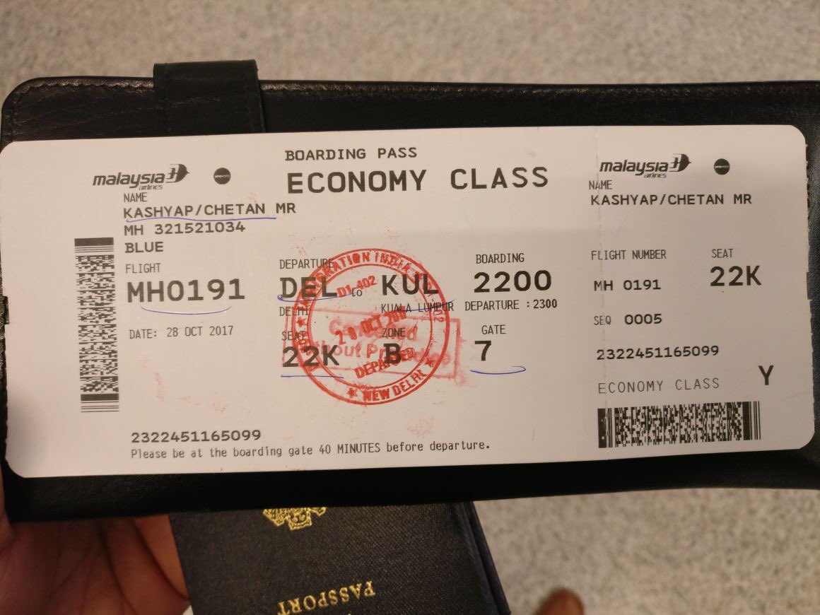 Ckashyap10's tweet photo. #malaysiaairlines #MHDidYouKnow
#worst_experience with @MAS on 28th Oct 2017 #Flight_MH0191 , #BookingReference_M5JZQZ https://t.co/XnDhdRq5MQ