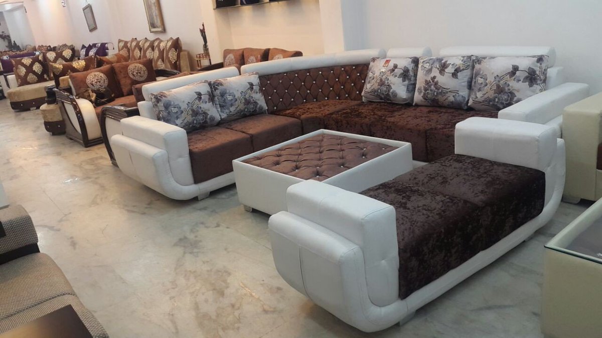 CoziCouches's tweet photo. The Grand Sofa Set 
Sofa 3 Seater 3+2+2
Color-Brown Cream
https://t.co/vIDVIQxT5K https://t.co/Tu3r3jaIgM