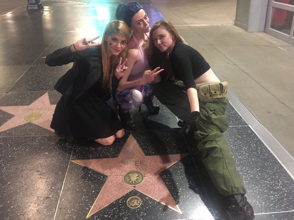 _natvv's tweet photo. nothing but respect for MY president #outdatedmeme.bmp https://t.co/nXgTaaoekS