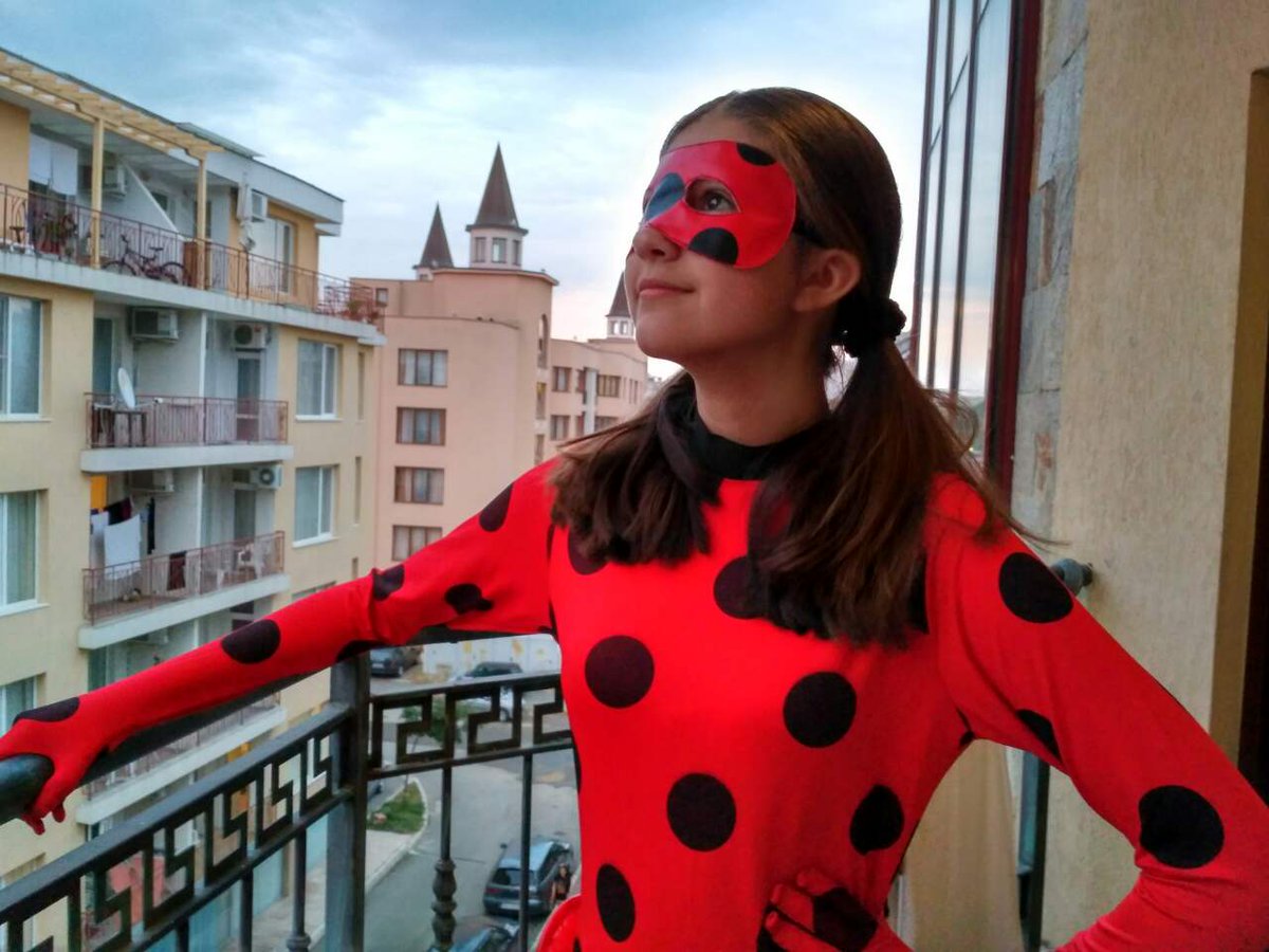 labybug_fan's tweet photo. #MiraculousHalloween https://t.co/BlHypsfnrQ