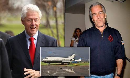 d0nburke__'s tweet photo. .@BillClinton and @KevinSpacey loved flying on the Lolita Express with pedophile Epstein. #KevinSpacey https://t.co/99pNALhmYp