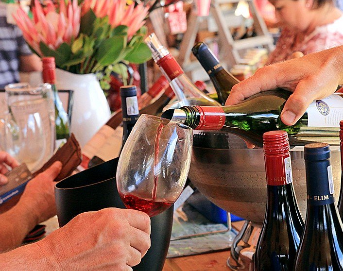 ElimWines's tweet photo. The countdown is well and truly on with just 5 sleeps until the #ElimWineFestival 2017! https://t.co/mhWjL1nWYU https://t.co/o1icochhPN