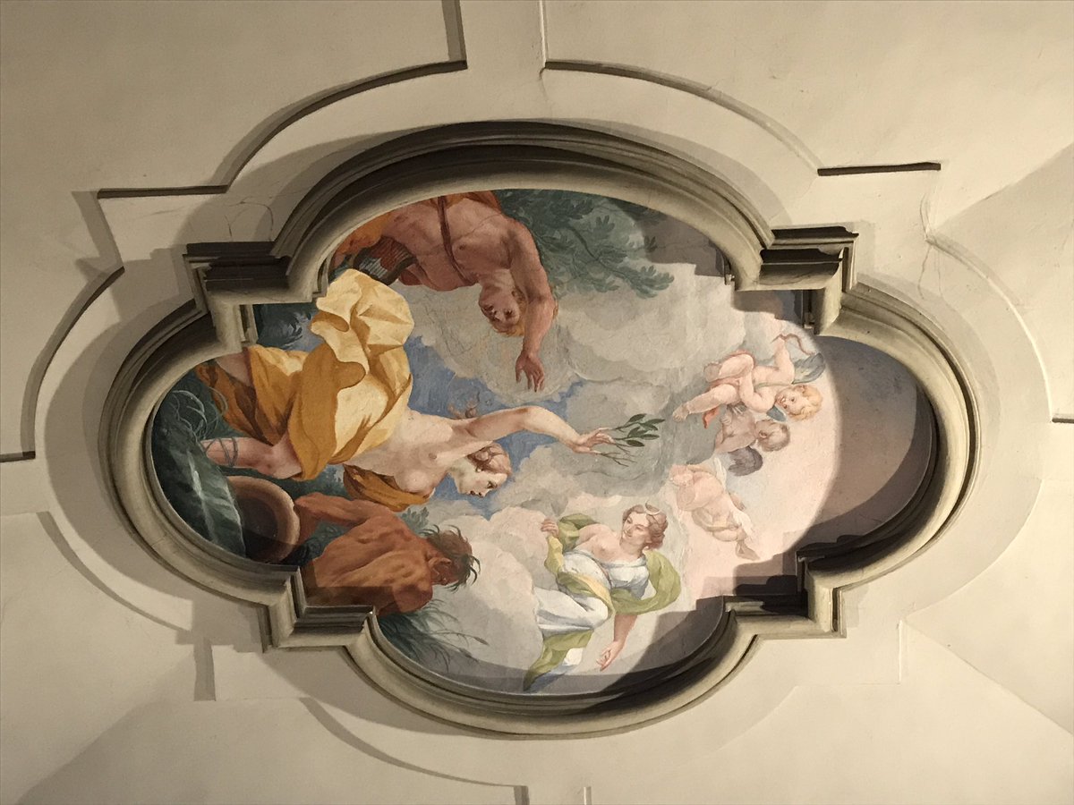 IgersMonza's tweet photo. Ieri #InstameetBrianza8 alla Villa Bagatti Valsecchi di Varedo. Tutti molto contenti, villa molto bella!! Grazie alle guide davvero brave. https://t.co/5pOAtwCgPg