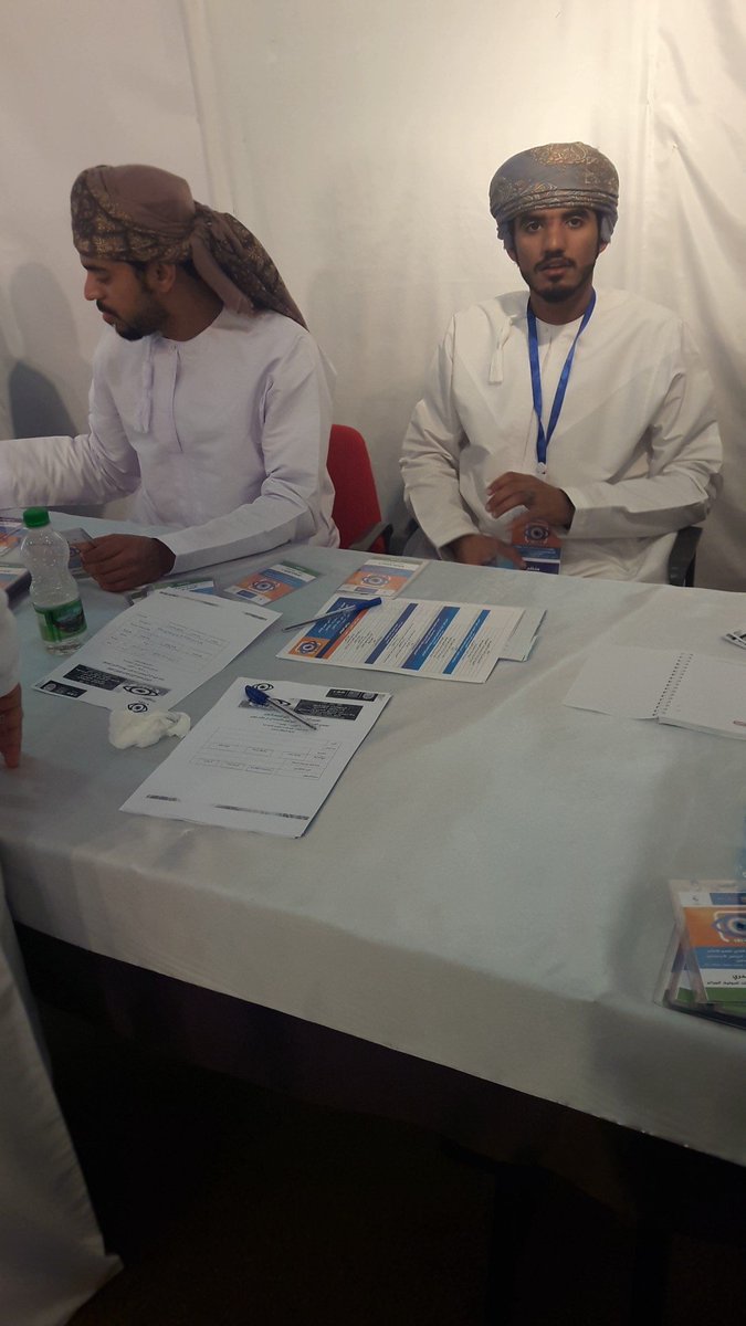 BahashwanHalima's tweet photo. Behind the scenes media students working for .@MConference2017   social media changing #ArabWorld 
#Oman  
#mass4025
#SQUPR https://t.co/dNf9WC9Z3e