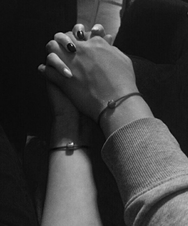 problemnyy's tweet image. я обожаю тебя даже если у меня нет настроения, даже если на дворе зима, даже если за окнами разные города...