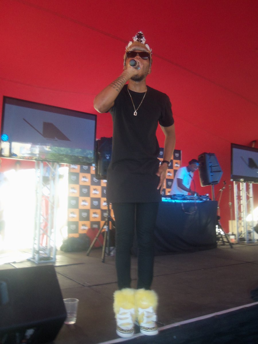 Pinky_Sbuu's tweet photo. @DashRSA you are a great host by the way @SXCCPT #MCM #SXCCPT #SaturdayThing #Spirit https://t.co/7oYw1UW22H