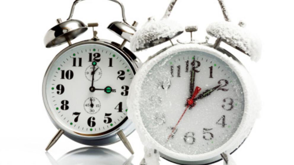 Y recordad que con el cambio de hora, llega nuestro nuevo HORARIO DE INVIERNO:
De 9:30 h. a 14:30 h.
Y de 17:00 h. a 21:00 h.