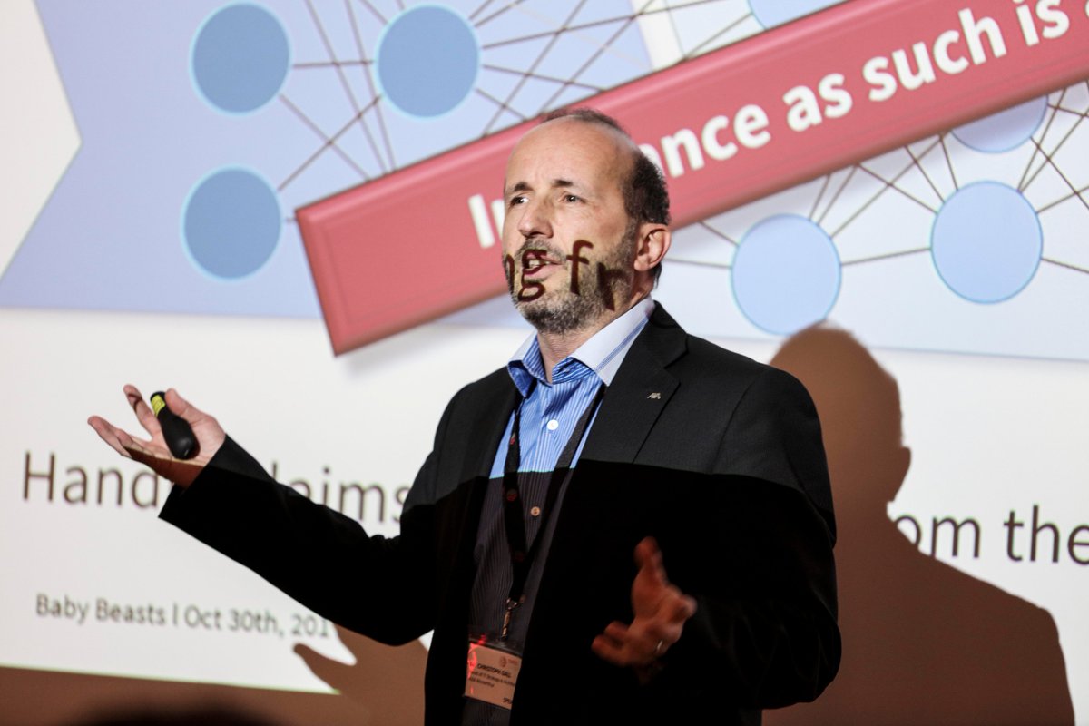 Christoph Gall talking about Baby Beasts and ugly Babies! how can we do innovation without getting eaten up by Core Business? #CognitiveTank