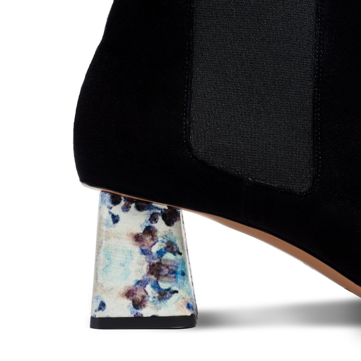 A focus on the fine detailing from the #FW17 collection with the gorgeous floral graphic leather heel found on our black #ankleboots.
