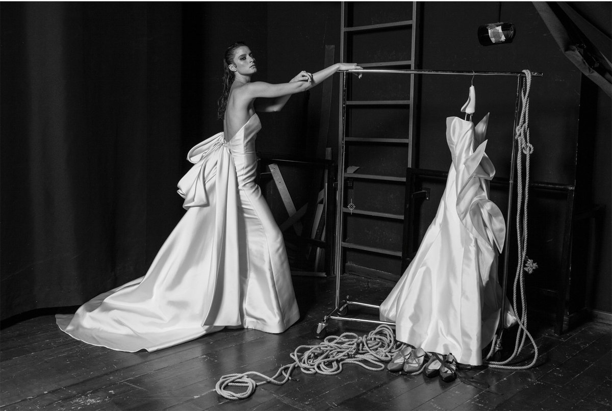 BookModaMag's tweet image. #AntonioRiva: un altro post è ora online sulla pagina di Instagram: instagram.com/therealbookmod… 
Book Sposa N.55 - ON STAGE