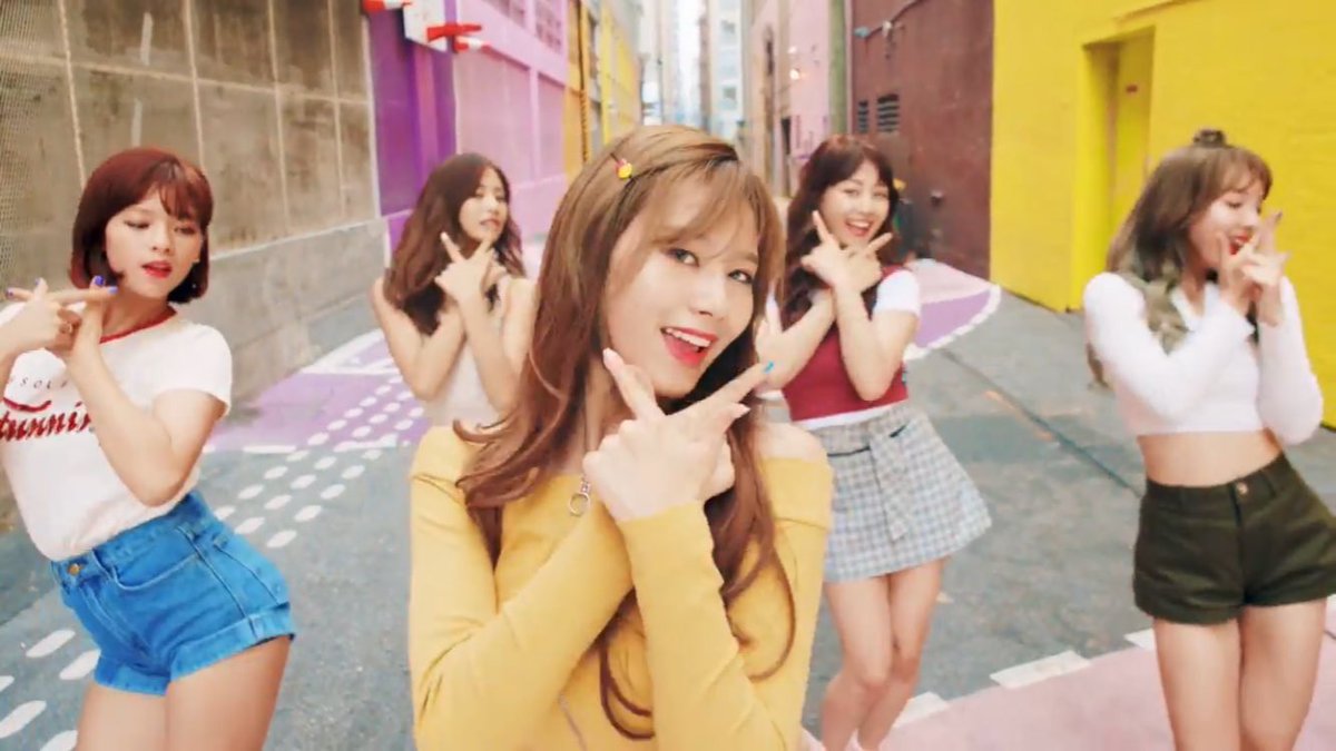 Твайс what is love транскрипция. You get me twice. Twice rainbow. Твайс имена на русском. Twice rainbow.