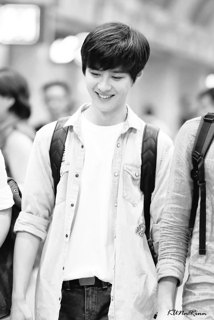 cwosmtown's tweet photo. ➵ Qian Kun foi ocupado. https://t.co/CoU6WUCIaw