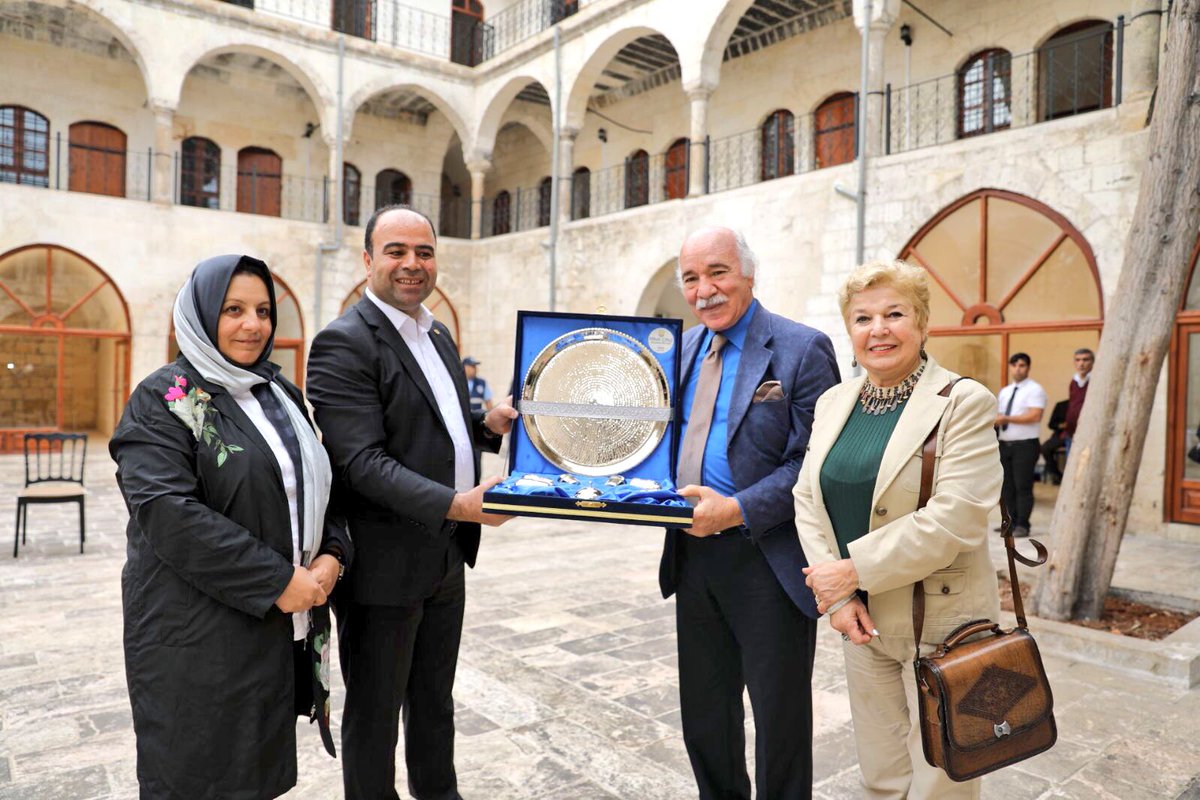 Müzik, Kültür ve Sanat şehri Şanlıurfa'mızı ÜNESCO Dünya Müzik Kenti olma yolunda korumak ve geliştirmek için müzik Konservatuarı olarak düşündüğümüz Barutçu Hanında değerlerimiz olan sanatçılarımızla analizlerde bulunduk.Tarihi ve müziği harmanlamayı hedefliyoruz.