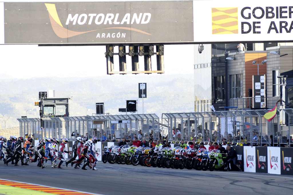 solomoto_es's tweet photo. El #MotorLandClassic Festival celebra su 8º edición.
https://t.co/MZttawZo8r https://t.co/oSvGNUPdaX