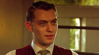 梅篤 アマプラにガタカが入っていたので久しぶりに見たらジュードロウ 演じるユージーンのシーン全てにグッときて涙を禁じ得ない ガタカ良い映画なのでオススメ