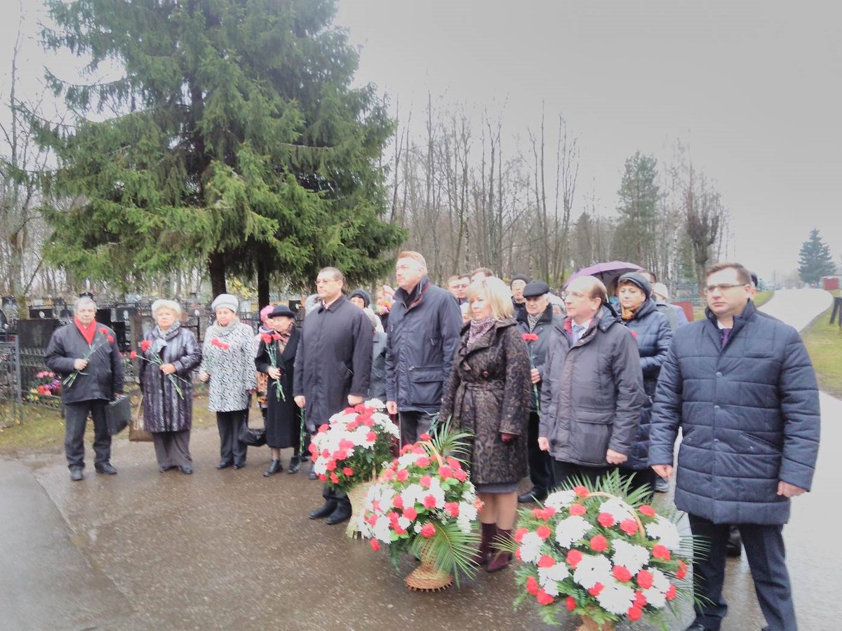 Сегодня День памяти жертв политических репрессий. В Ивановской области проживает 974 человека, признанных жертвами политических репрессий.